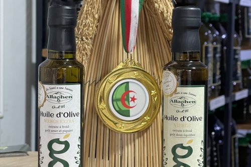 Différence entre l'huile d'olive vierge extra  et l'huile d'olive vierge .